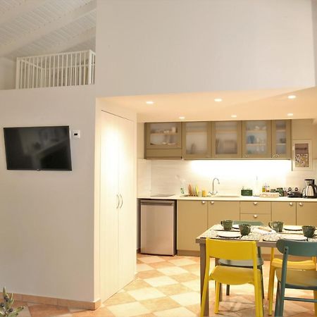 For4 Seasons Home 2 - By Avelink Σπάτα Εξωτερικό φωτογραφία